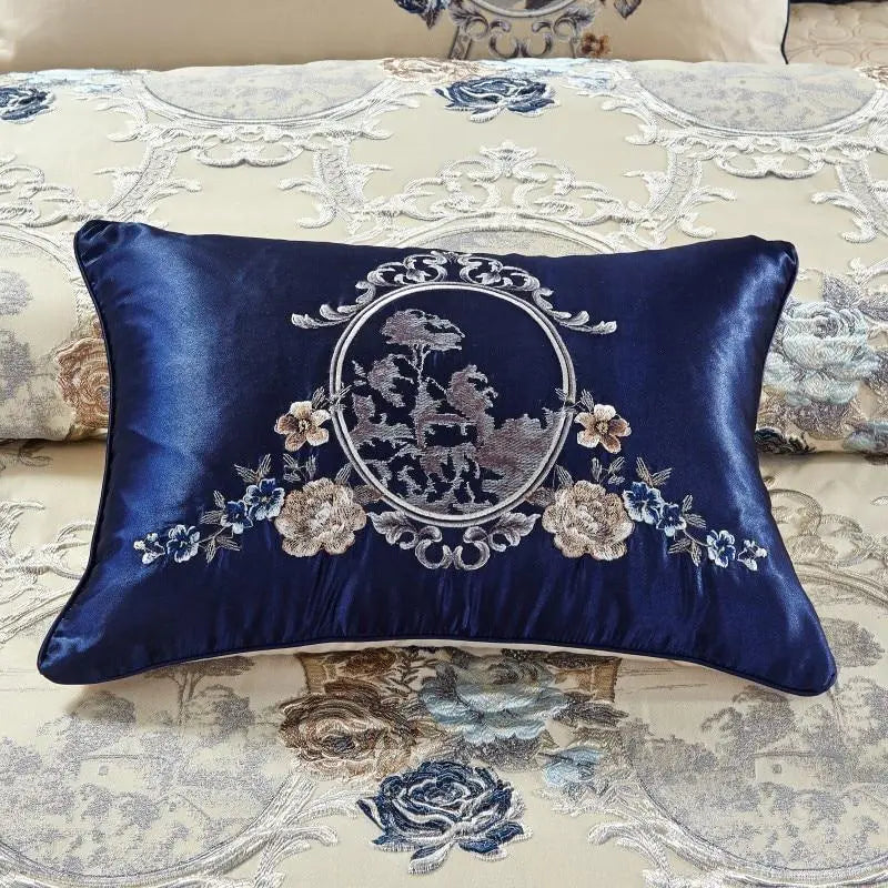Elegant Jacquard Bedding Set | Luxurious Duvet Covers for Stylish Comfort in Queen & King Sizes 8