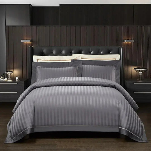 Elegant Duvet Cover Set | Luxurious 1200-Thread-Count Egyptian Cotton for King Size Comfort 0