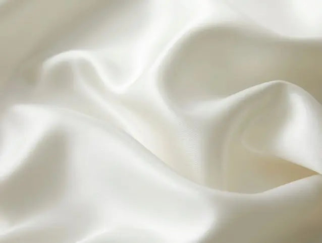 Luxurious Silk Bed Sheet | 100% Mulberry Silk with 25 Momme for Ultimate Comfort 3